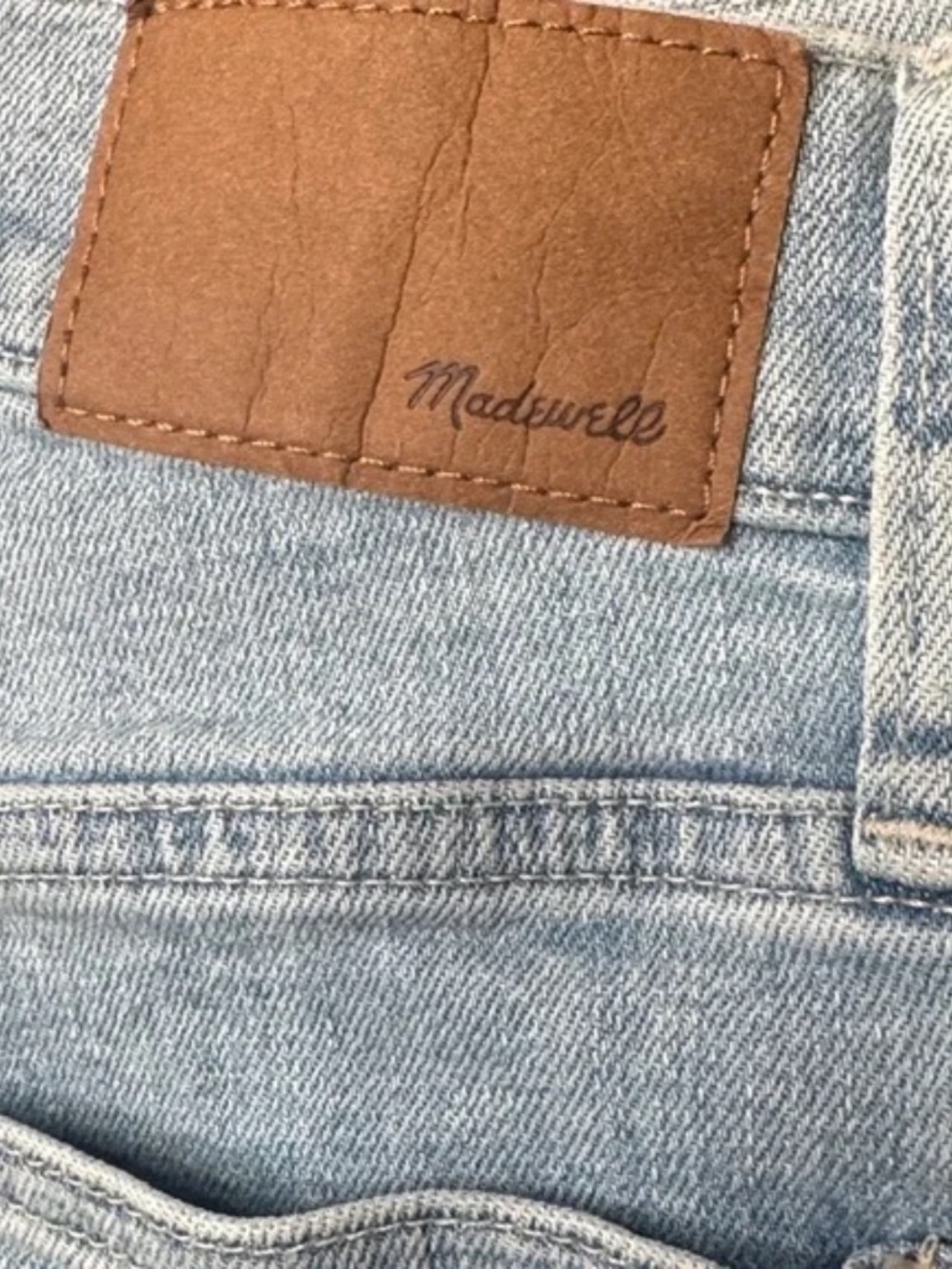 MADEWELL - 11" High-Rise Flare Jeans in Eversfield Wash: Knee-Rip Edition sz 28 - Picture 12 of 12
